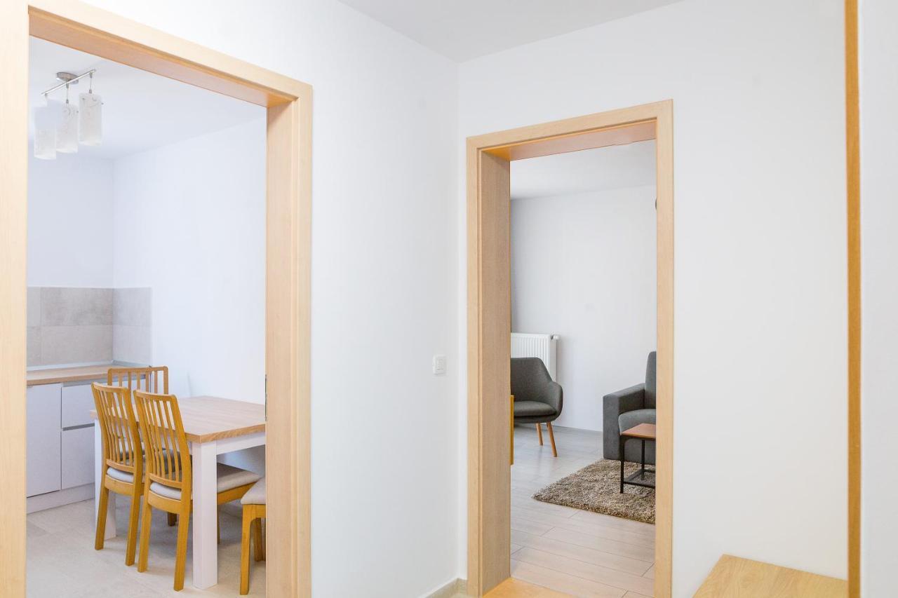 Apartament 4Tourists 2 Braşov Buitenkant foto