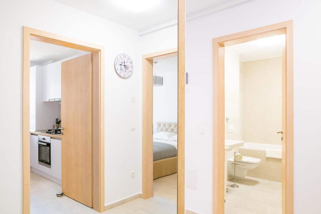 Apartament 4Tourists 2 Braşov Buitenkant foto